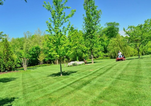 What are the cons of starting a landscaping business?